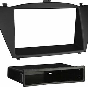 Metra - Dash Kit for Select 2010-2015 Hyundai Tucson DIN DDIN - Black