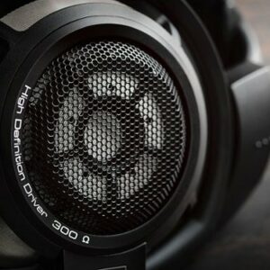 Sennheiser - HD 800 S Over-the-Ear Audiophile Reference Headphones - Ring Radiator Drivers, Open-Back Earcups, with Balanced Cable - Black