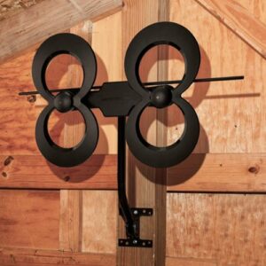 Antennas Direct - ClearStream 4MAX Indoor/Outdoor UHF/VHF HDTV Antenna - Black