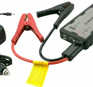 Scosche - PowerUp 700 Car Jump Starter w/USB Power Bank and LED Flashlight - Black