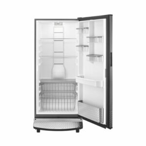 Gladiator - 17.8 Cu. Ft. Refrigerator - Black