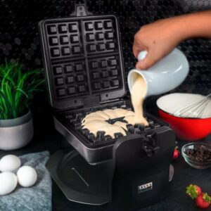 Bella Pro Series - Pro Series 4-Slice Rotating Waffle Maker - Stainless Steel