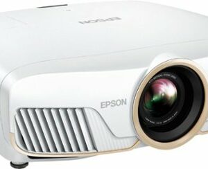 Epson - Home Cinema 5050UB 4K PRO-UHD 3-Chip HDR Projector, 2600 lumens, UltraBlack, HDMI, Motorized Lens, Movies, Gaming - White