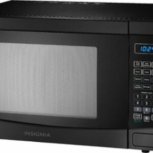 Insignia™ - 1.1 Cu. Ft. Microwave - Black