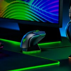 Razer - Basilisk Ultimate Wireless Optical  with HyperSpeed Technology and Charging Dock Gaming Mouse - Black