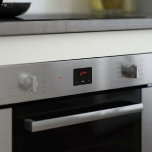 Bosch - 500 Series 24" Built-In Single Electric Convection Wall Oven - Stainless Steel