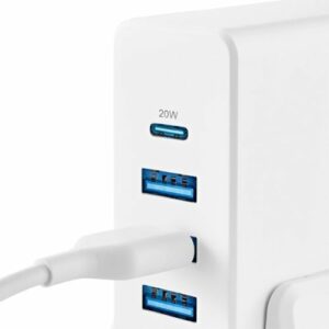 Insignia™ - 47W 4-Port Wall Charger with 1 USB-C & 3 USB Ports with 4ft Power Cord for iPhone, Samsung Smartphones, Tablets and More - White