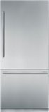 Thermador - Freedom Collection 19.5 Cu. Ft. Bottom Freezer Built-In Smart Refrigerator with Masterpiece Series Handles - Silver