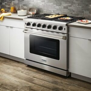 Thor Kitchen - 6.0 cu. ft. Freestanding Gas Convection Range with Storage - Stainless Steel