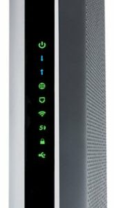 Motorola - MG8702 32x8 DOCSIS 3.1 Cable Modem + AC3200 Router - Black