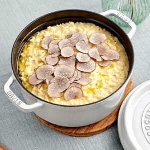 Staub - Cast Iron 5.5-qt Round Cocotte - White Truffle