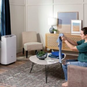 GE - 550 Sq. Ft. 14,000 BTU Portable Air Conditioner with Remote - White