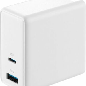 Insignia™ - 72.5W 2-Port USB-C/USB Foldable Wall Charger with International Plugs for Laptops, Smartphone, Tablet and More - White