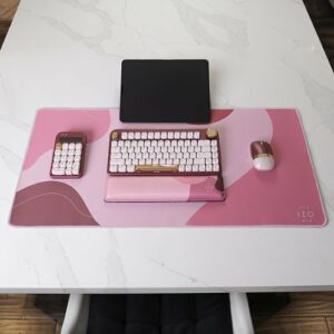 AZIO - IZO Wireless Blue Clicky Switch Number Pad Keyboard - Baroque Rose