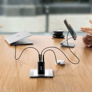 Anker - 735 65W 3 Port USB Foldable Fast Wall Charger with GaN for iPhone/Samsung/Tablets/Laptops - Black